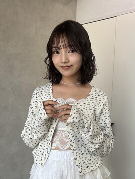 ミューバイケンジ(miu by KENJE) オリーブベージュ×顔周りレイヤー