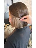 ベージュ系のインナーカラー