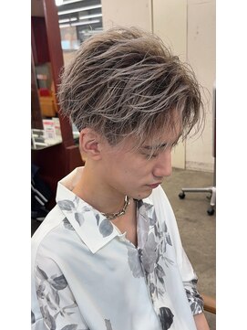 リップス 吉祥寺店 (LIPPS) ミルクティーベージュバレイヤージュサーフフェザーショート