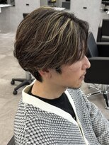 リオールバイニアウ(RE:ALL by Niau)&nbsp;MEN’S HAIR/サーフカール/刈り上げセンターパート/新田