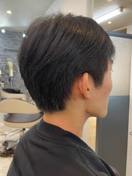 宇都宮メンズカットスパイキーショートツーブロックフェード