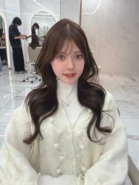 キティー(kiti) グレージュ×レイヤーカット