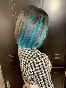 セレーネヘアー オオサカ 心斎橋店(Selene hair OSAKA) デザインカラー☆ライトブルー