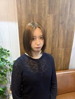 ギフト ヘアー サロン(gift hair salon) 切りっぱなしボブ×ヘーゼルベージュ
