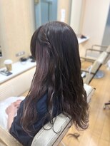 美容室 ルミネ&nbsp;ローズピンク×イヤリングカラー