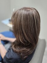 アンジュール ラナリア(1//jour LanaRia)&nbsp;極細白髪ぼかしハイライト　No.19
