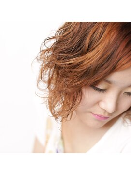 オーバーキャプテンネイキッド(OVER CAPTAIN NAKED) ハイライト×ショートウェーブ