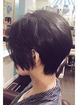 ボニークチュール(BONNY COUTURE)&nbsp;前下がりボブ・スッキリ見えるボブスタイル