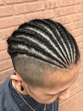 メンズ　ワイルドコーンロウ