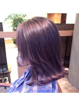 リゼル ユア 渋谷(RISEL YUA) ラベンダーアッシュの外ハネロブ