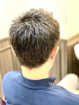 ミリオンバックス 上野(Million Bucks) 夏のショートスタイル