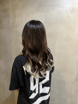 リエコー(RE'ECHO) プルエクステダイヤモンドヘア/インナーカラー/ホワイトブロンド