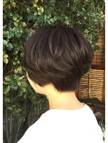 アクアマリン8810 ハチハチイチゼロ(AQUA MARINE 8810)&nbsp;インナーグレージュ/マチルダボブ/前髪/ピンクベージュ/北習志野