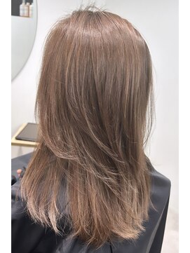 リム 南浦和(Lim) ハイライト/インナーカラー/白髪ぼかし/縮毛矯正/ショート