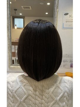 マイン ヘアアンドリラックス(mine) 内巻きボブ