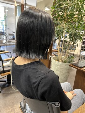 サロン ド ロイ(Salon de Roi) ボブでも幼くなりすぎない大人切りっぱなしボブ／神戸ボブ