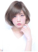 大人ボブ大人ショートボブ/アッシュカラー前髪あり前下がりボブ