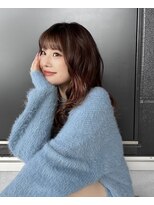 カモン(CAMON) 【ナチュラル×透明感ブラウン】やわらかく揺れる大人ミディ