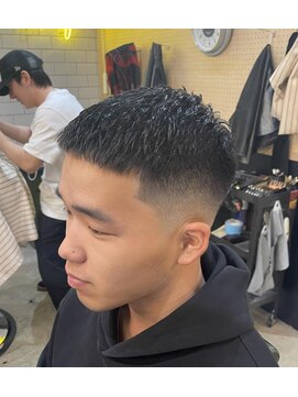 フランクスバーバーリザーブ 人形町店(FRANK’S BARBER RESERVE) スキンフェードクロップS