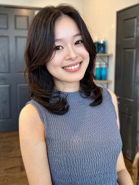 カノエ 福岡香椎店(canoe) ミディアムレイヤー 艶髪 顔周りカット 顔周りレイヤー