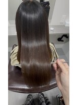 ライア 下北沢(laia)&nbsp;ツヤツヤカラー【髪質改善 下北沢 マンツーマン 】