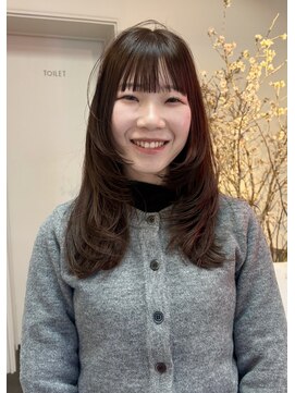 ゾーイダイミョウ(ZOEY daimyo) 福岡レイヤーカット 透明感カラー