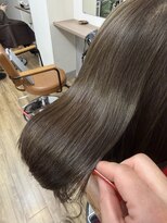 アジュテ(ajouter)&nbsp;【髪質改善】高濃度水素UPTOGLOSSカラーで輝くツヤ髪へ