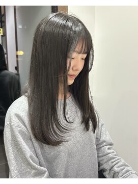 ラパンセ ブラン(LA PENSEE BRUN) オリーブグレージュカラー