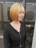 ラニヘアサロン(lani hair salon)&nbsp;ブロンド×ブラウン/ルーツカラー/デザインカラー/ミニボブ