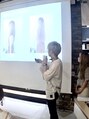 シェリ ヘアデザイン(CHERIE hair design)&nbsp;毎年、プロ向けの技術セミナー講師としても活動しています。