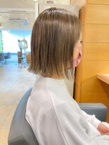 バブ バイネオリーブ(Bab by neolive)&nbsp;ハイライト☆ストレート切りっぱなしボブ