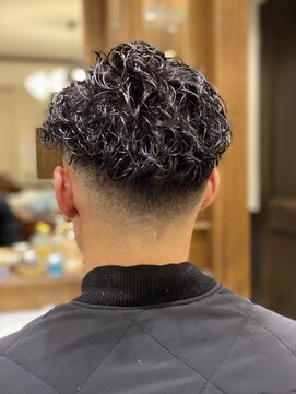 ヒロギンザ 秋葉原店(HIRO GINZA) スキンフェード×ハードパーマ
