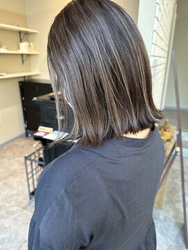 アットラップレーヴ(attrape-reve) 【白髪ぼかしカラー】ボブスタイル/30代40代50代