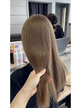 ブレス 小阪店(brace) ☆ブリーチ一回ミルクティーベージュ☆