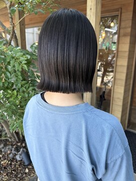 オー(OOO) ヘイリーボブ〇