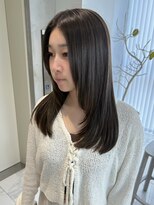 ガリカ 博多(Gallica) <ゲスト>ツヤ感と透け感、大人ナチュラルなグレージュロング