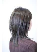 ノンスタイルノンコンセプト 美容室(Nostyle‐Noconcept)&nbsp;透け感グレージュのミディアムレイヤースタイル