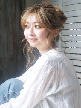 アイティー バイ アルバム 中野店(IT by ALBUM) お団子アレンジ_ミニウルフテラコッタくすみブルー_38500