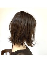 コッチ(kocchi.)&nbsp;20代30代40代50代伸ばしかけ外ハネボブメルティカラー