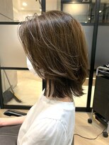 ヴィップルーム(viproom) くびれミディ☆レイヤーカット