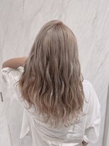リー 京橋(Lee) 店長今里☆ブリーチしてグレーミルクティーカラー☆