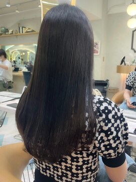 ロンドプランタン 恵比寿(Lond Printemps) 暗めのブルーベージュ美髪　ロングレイヤーで扱いやすいヘアに