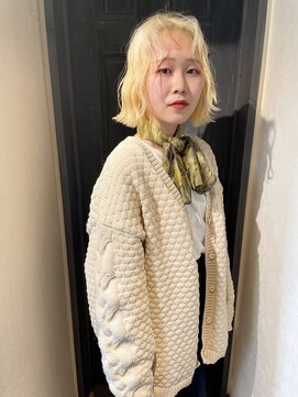 ソイ 下北沢(soi) 【抜きっぱなしblond】ミニボブ_コテ巻きアレンジ_ケアブリーチ