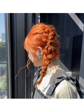 ヴァーディ オモテサンドウ(Vardy omotesando) ハイトーンオレンジ＿ブリーチカラーオレンジヘア