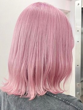 ウィコ 新宿(WICO) ホワイトピンク[新宿駅/チョコレート/ダブルカラー]