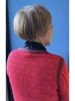 クブヘアー(kubu hair)&nbsp;《Kubu hair》大人の白髪を活かしたカラーデザイン