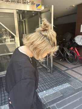 キュリオ(CURIO) ハーフアップお団子hair◎