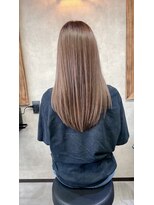 サニー 渋谷(SUNNY)&nbsp;バレイヤージュ、ハイライト、レイヤーロング、グレーベージュ