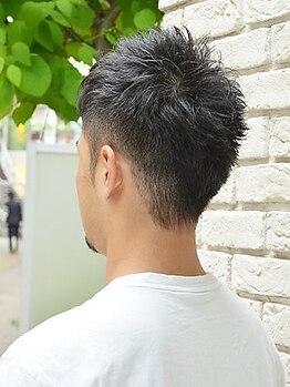 アールイーハイフン(r e hyphen)の写真/幅広い年齢層から愛されメンズからの支持も厚い《ｒ・e　hyphen》カジュアルからビジネスまでおまかせ！