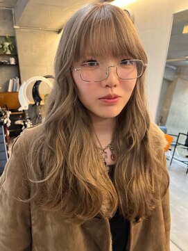 ナループロアボタン(Nalu pu loa BOTAN) レイヤーカット/アッシュブラウン/ダブルカラー